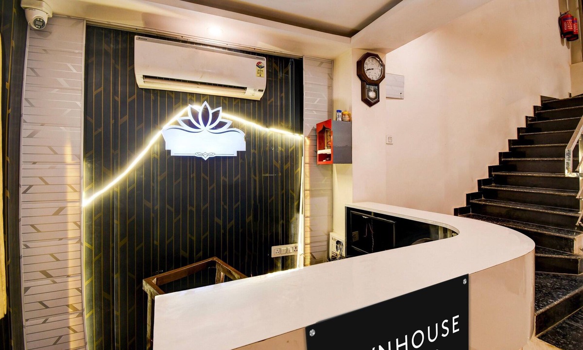 Civil Lines House | Deluxehotel Niraant
