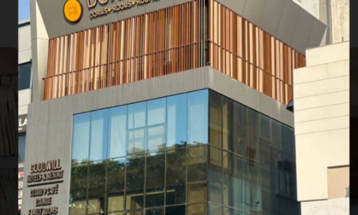 Vadodara Hotel | Dormstel - Unit of AHM Hotels & Resorts Pvt. Ltd.