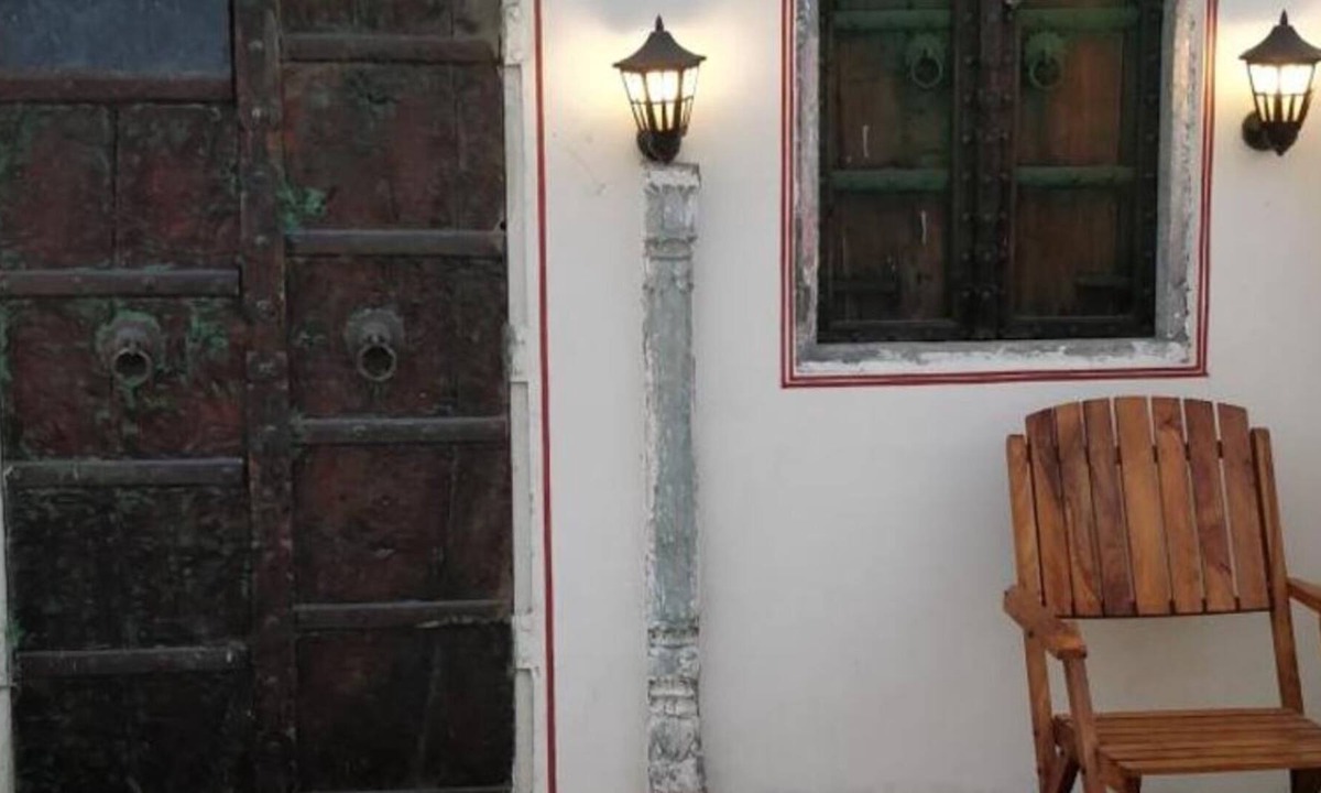 Pink City Apartment | Double Room with Terrace