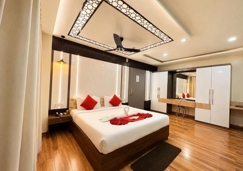 Puri Hotel | Durene Beach Resort - New Premium Resort In Baliapanda - Restaurant - Beach - Parking