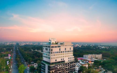 Sangli Hotel | Effotel By Sayaji Sangli