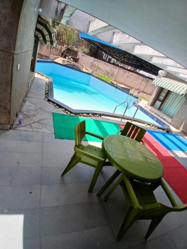 Gurugram Resort | Elegant get away farms with pool