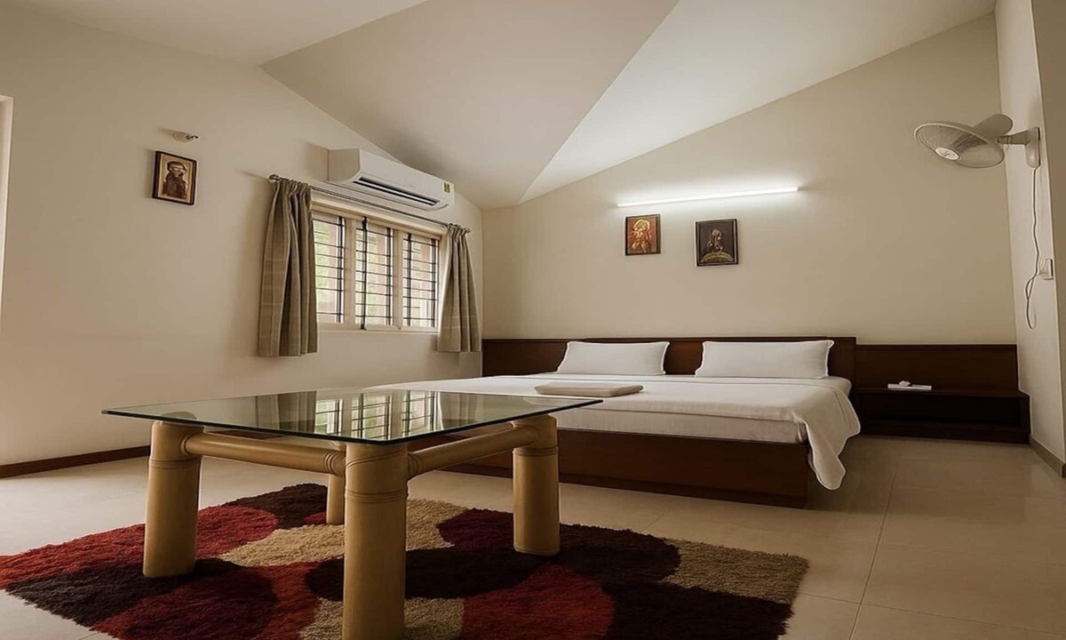Ahmedabad Hotel | Elis Hospitality Service Parth Bungalow
