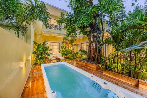 Fatona Villa | ELIVAAS Signature Kensho Colva 4 BHK Villa With Private Pool, Bathtub