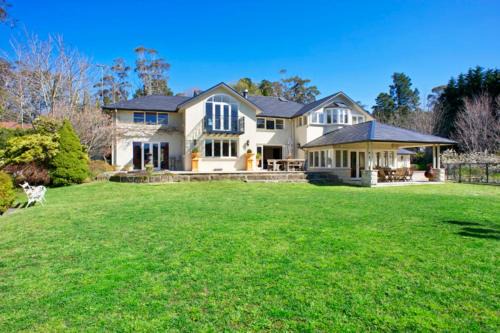 Leura House | Ellengowan In Leura on 2 acres
