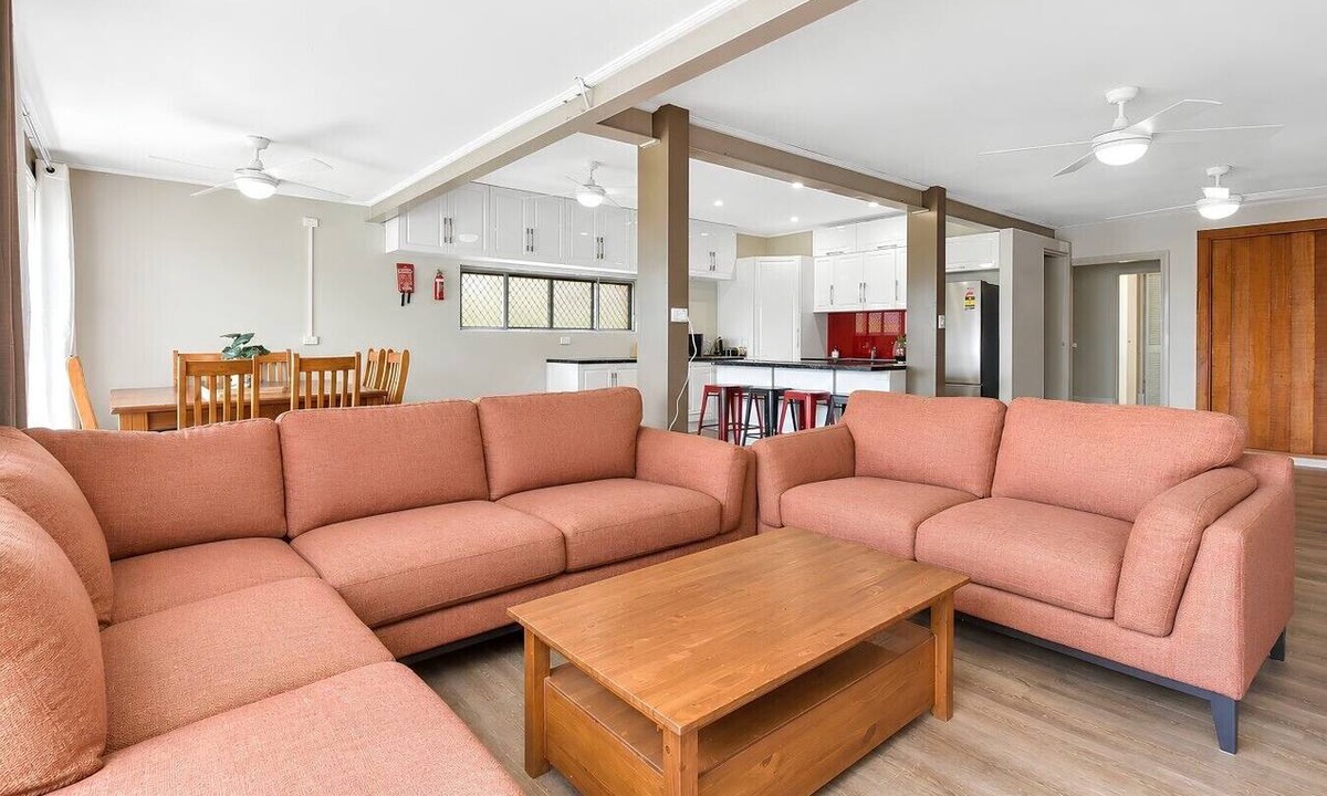 Cessnock House | Entertainer with Pool Cessnock