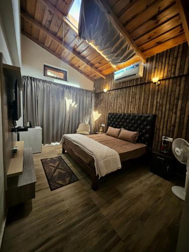 Smanora Range Cabin | Eraya - the fortunes favorite