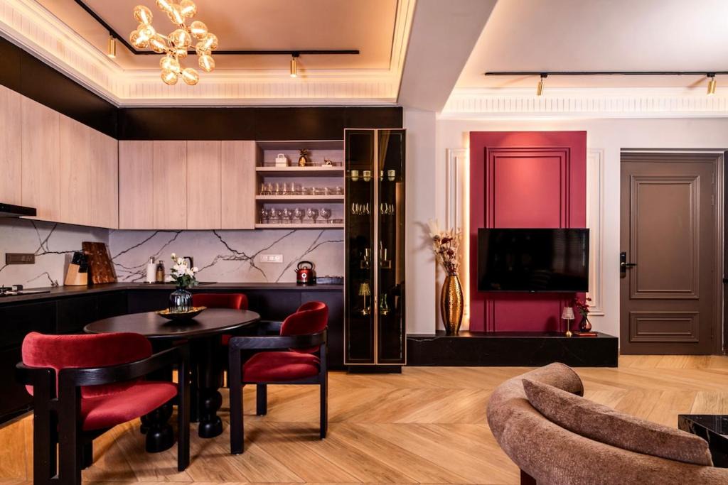 New Delhi Apartment | Eterna by Onnyx Suites