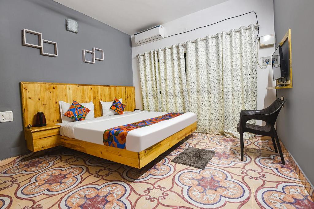 Morjim Hotel | FabEscape Morjim Garden Beach