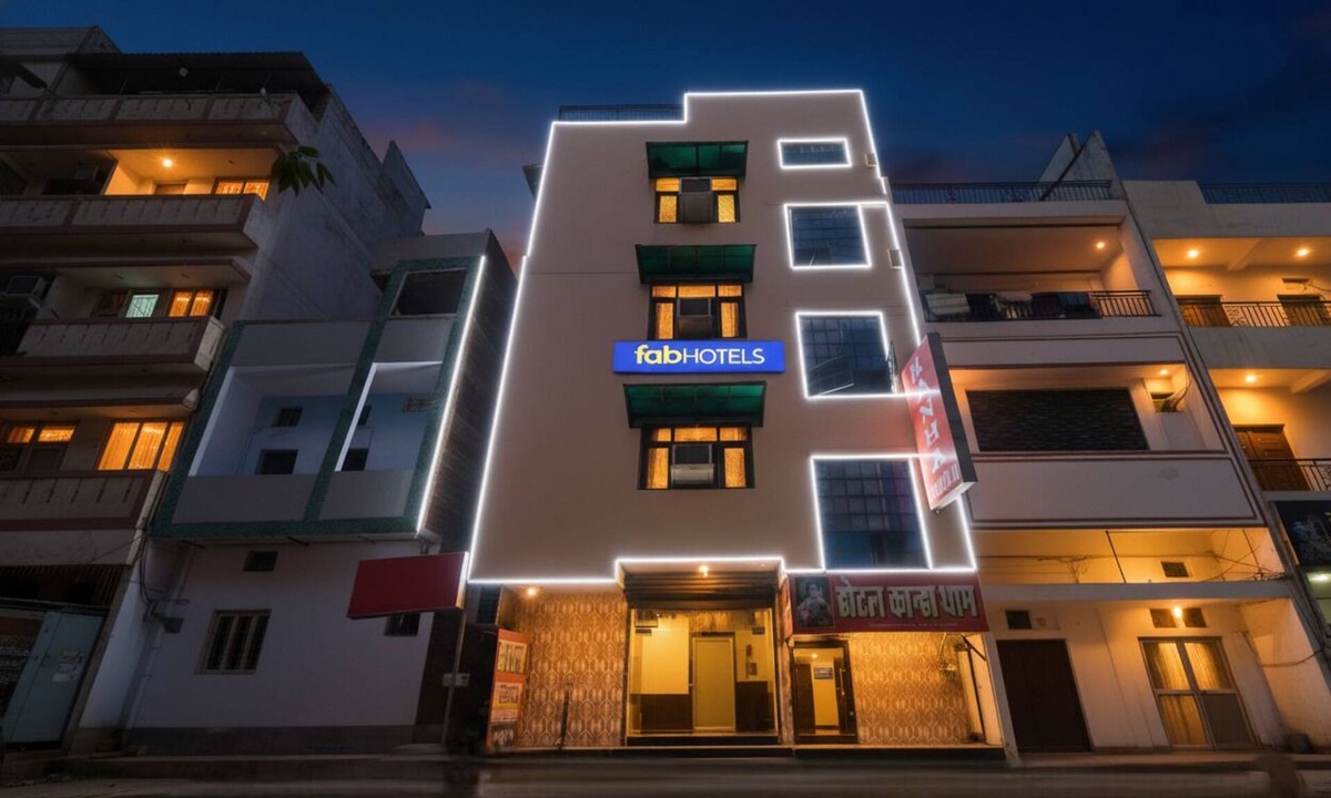 Kanpur Hotel | Fabexpress Kanha Dham