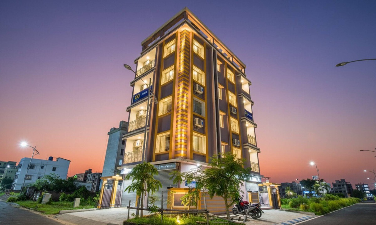 New Town Hotel | FabHotel Amar Raj Villa