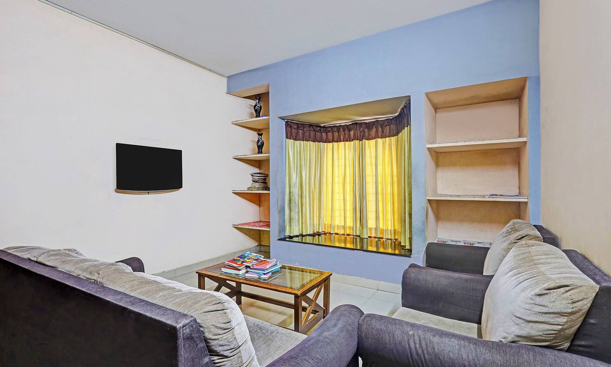 Central Chennai Hotel | Fabhotel Blue Moon Residency