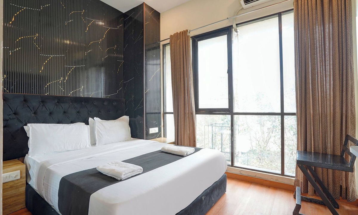 Vile Parle East Hotel | Fabhotel Freedom Star