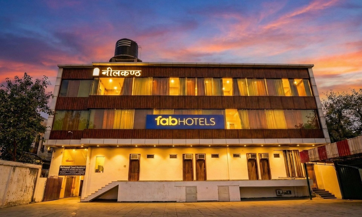 Kanpur Hotel | Fabhotel Neelkanth