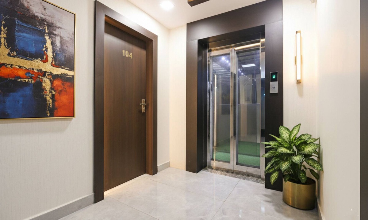 Maharana Pratap Nagar Hotel | Fabhotel Sanskar