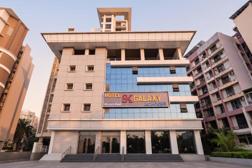Thane West Hotel | FabHotel SK Galaxy