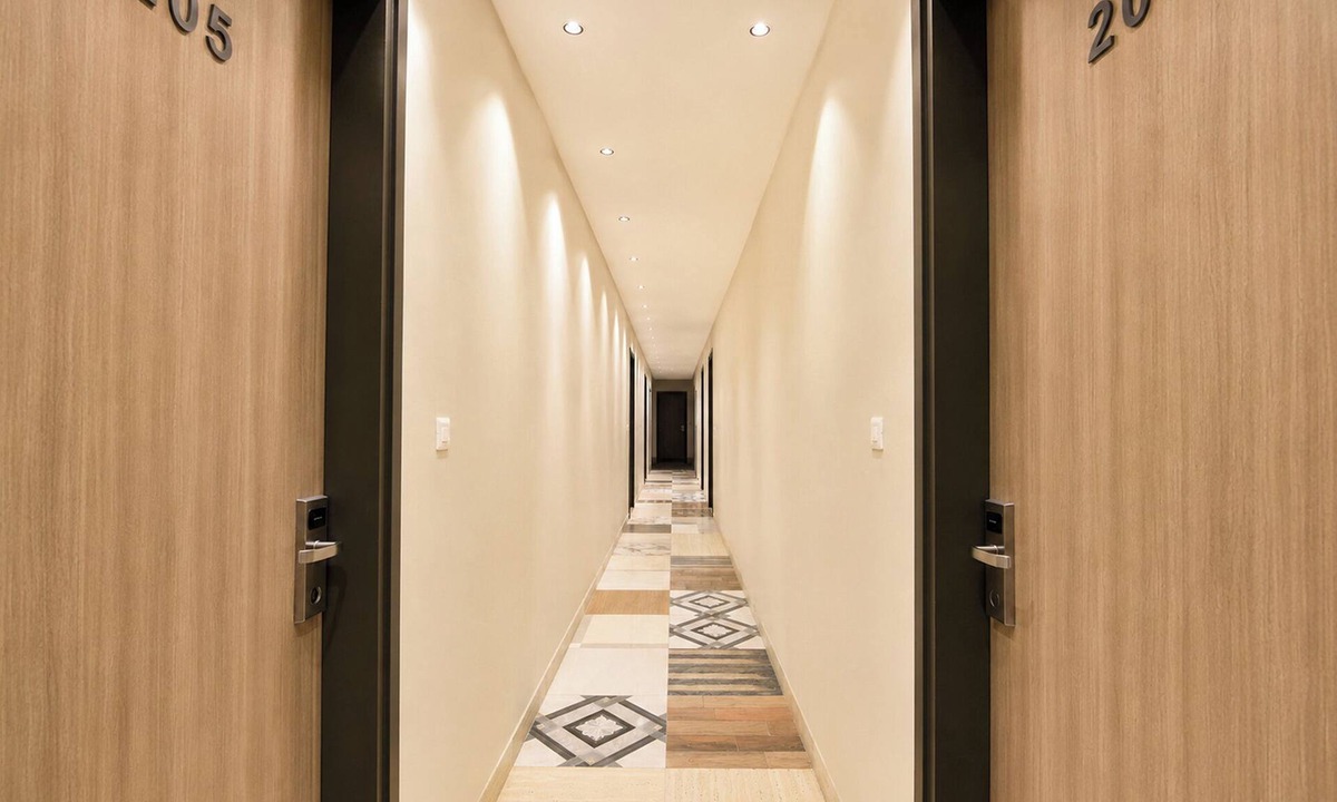 Faridabad Hotel | FabHotel The Rolex Grand - Yatharth Super Speciality Hospital, Sector 20
