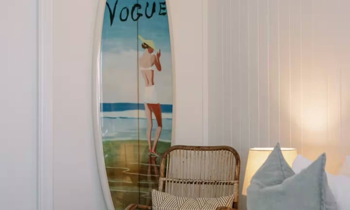 Old Bar House | Finns at Old Bar- Luxury Holiday House By The Beach- Sleeps 19