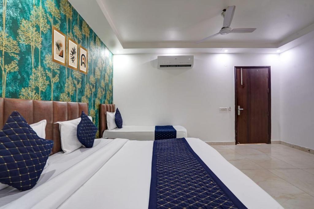 Mahipalpur Apartment | Galaxy Apartment