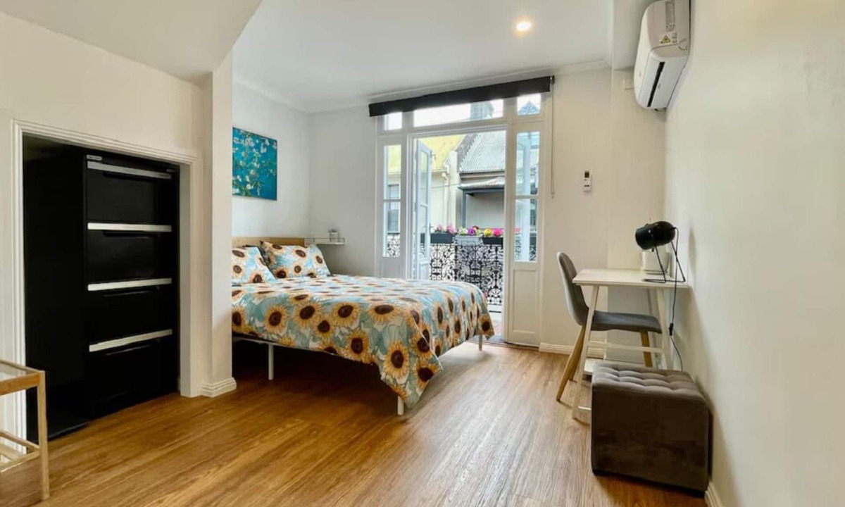 Glebe House | Garden House 2BE2.5BA Near CBD n ICC by Palm&Vine