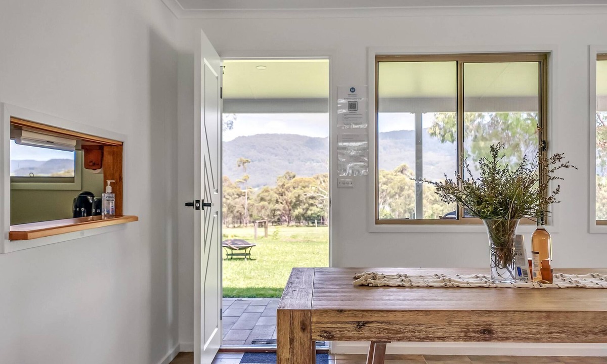 Kangaroo Valley House | Getawayz NSW - Clover Hill Farm - Large 3 Bedroom Family Home