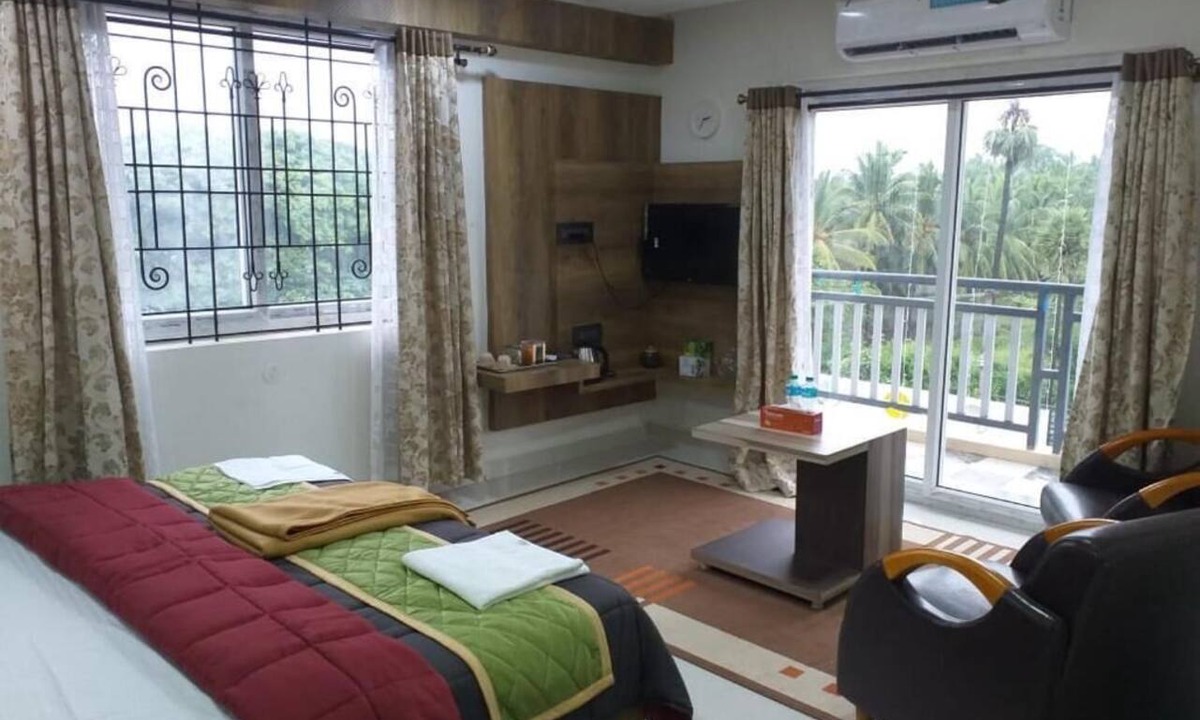 Ambur Hotel | Grand Meridian By Go2 Hotels and Resorts