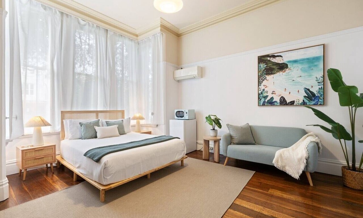 Glebe Apartment | Grand Victorian Stay in the Heart of Glebe
