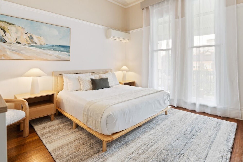 Glebe Apartment | Grand Victorian Stay in the Heart of Glebe