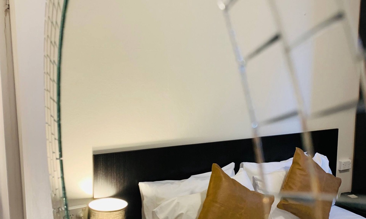 Greenwich Hotel | Greenwich Inn Sydney Hotel