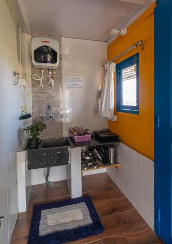 Kaul House | Gulmohar Homes- Peaceful Cottage With Himalayan view