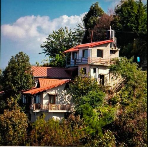 Seetla House | Him Monal Homestay