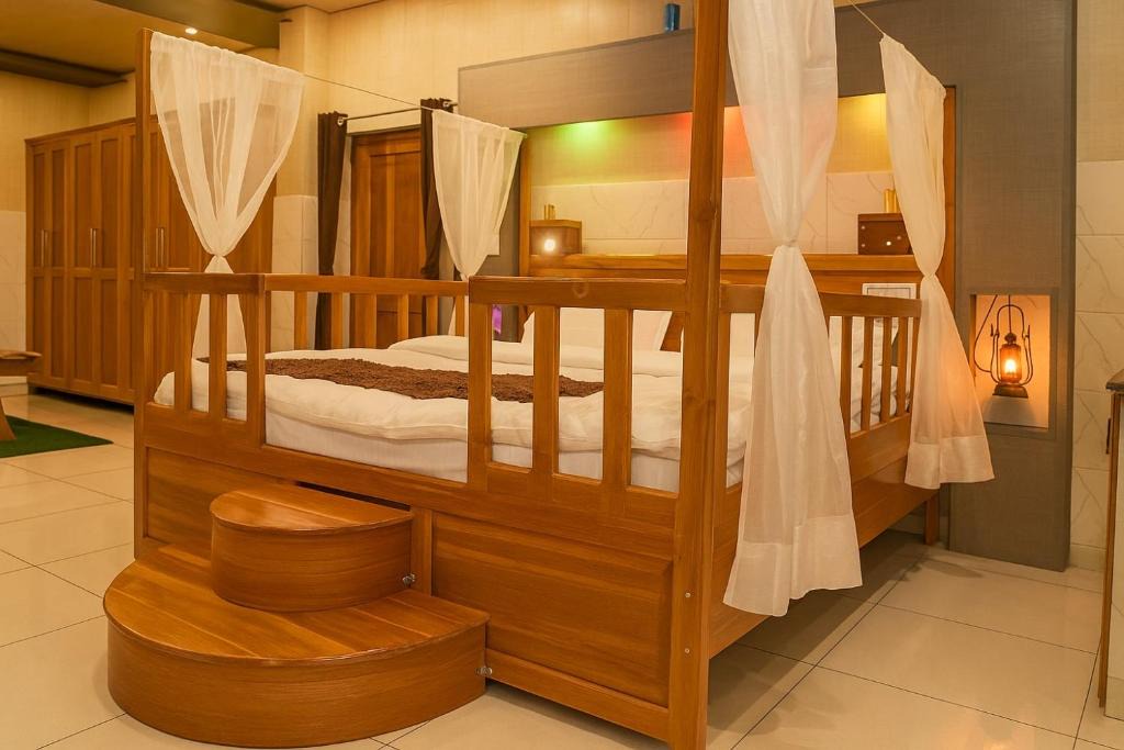 Bhagsu Nag Bed & Breakfast | Himalayan Hearth Stays