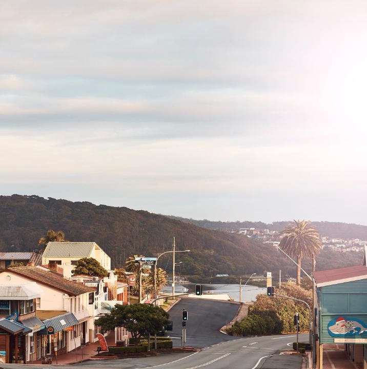 Narooma Hotel | Holiday Lodge Motor Inn