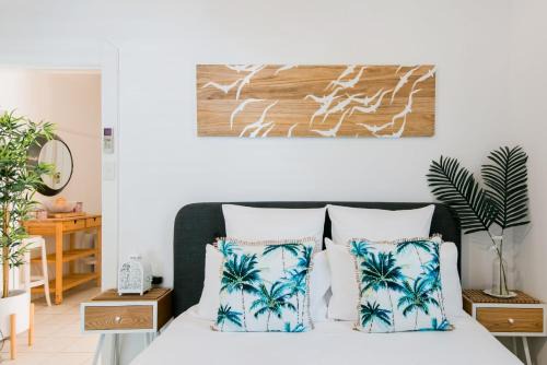 North Bondi Apartment | HolidayRento The Palm House North Bondi