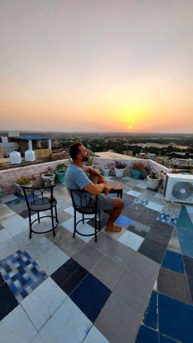 Amar Sagar Pol House | Hostel Lucky homestay