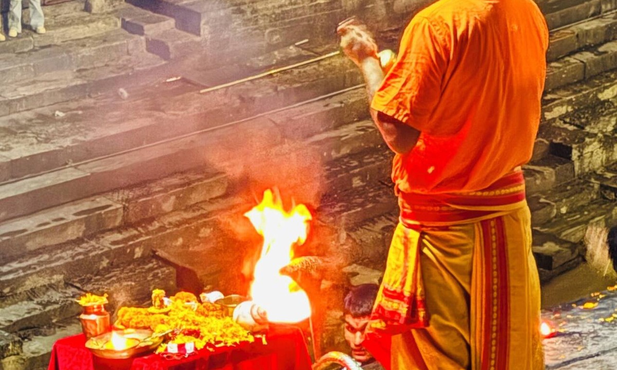 Varanasi Hotel | Hotel Aastha Inn