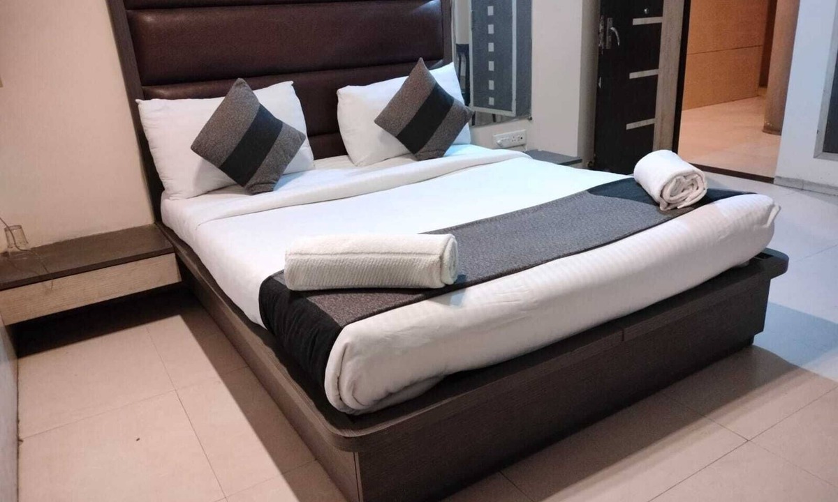 Nagpur Hotel | HOTEL AL ZAM ZAM
