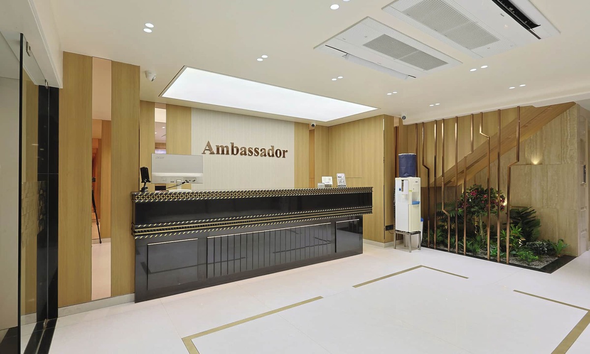 Sayajiganj Hotel | Hotel Ambassador