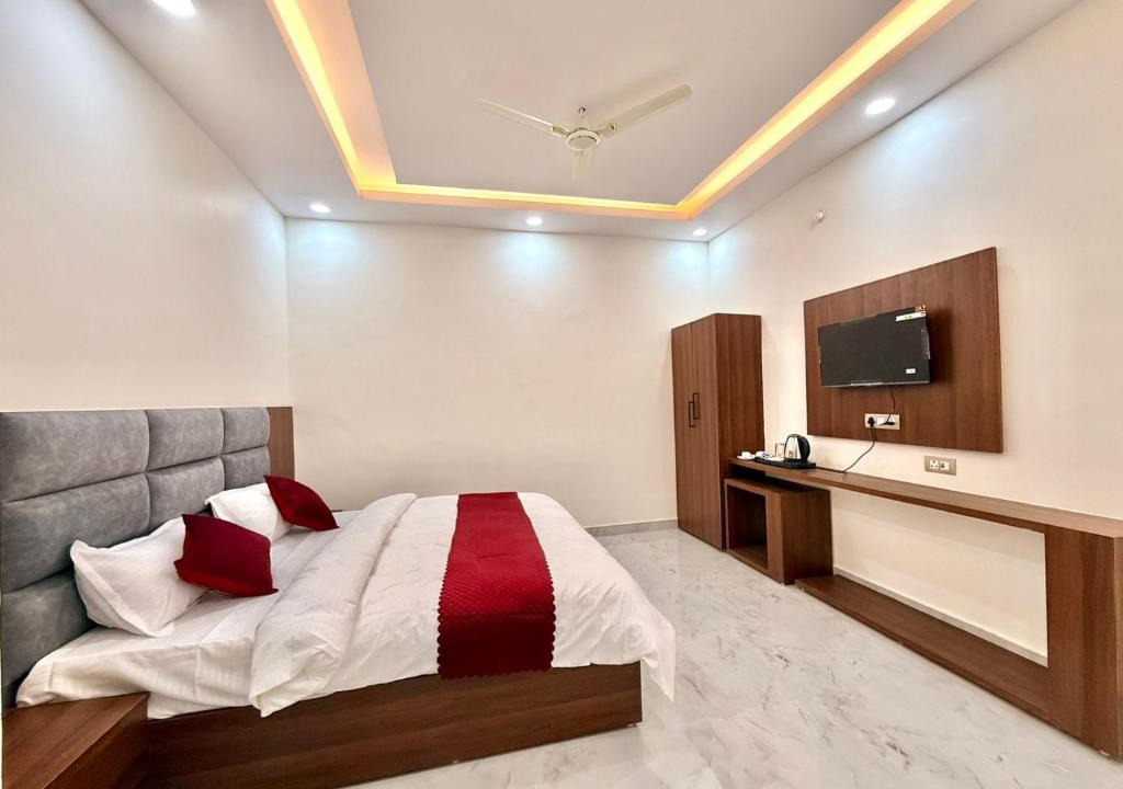 Orchha Hotel | Hotel Betwa sarowar