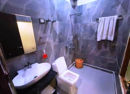 Agra Hotel | Hotel Bhoomi Palace & Restaurant