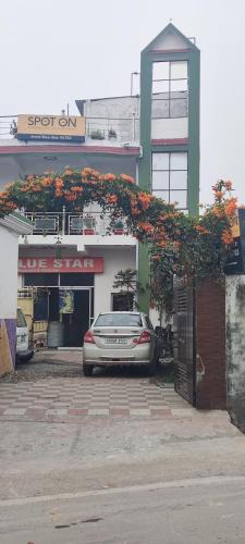 Haldwani Hotel | Hotel Blue Star