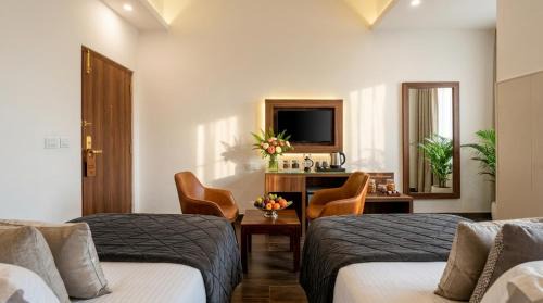 New Delhi Hotel | Hotel Classic Royal