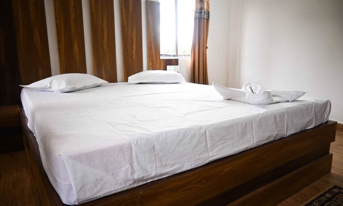 Lataguri Hotel | Hotel Dynasty Inn