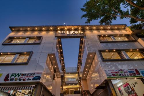 Ahmedabad City Centre Hotel | Hotel Elite inn - Mirzapur