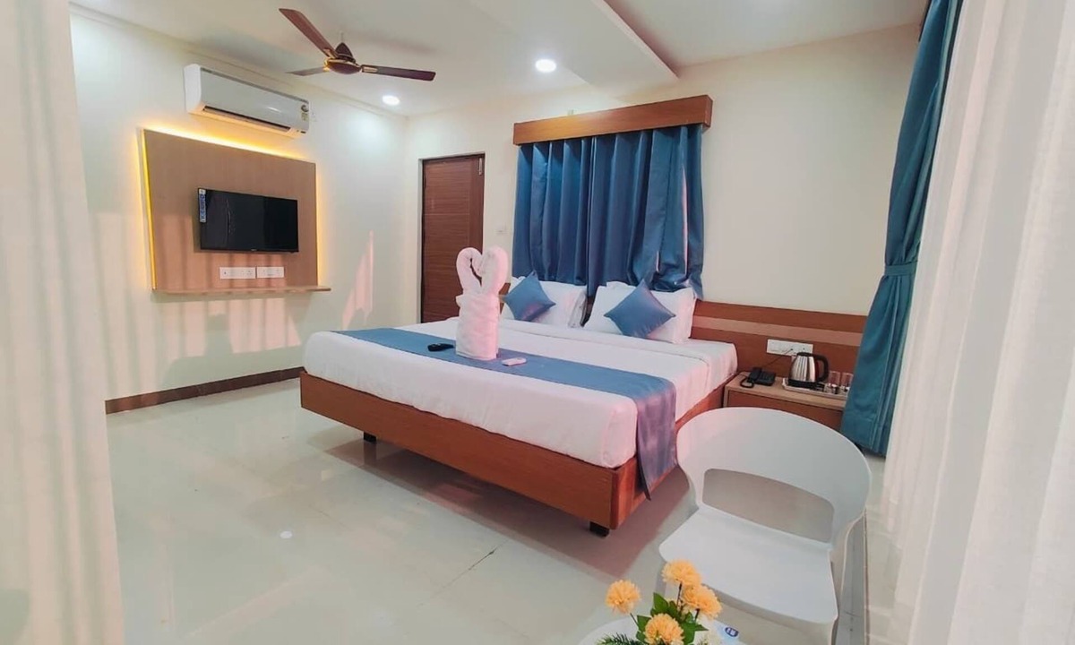 Hyderabad Hotel | Hotel Elite Walker Town