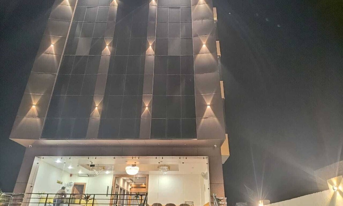 Gokul Hotel | Hotel grand Lucent