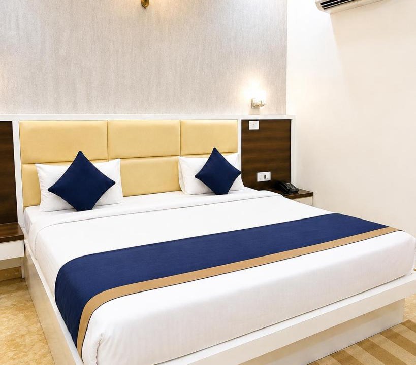 Vrindavan Hotel | Hotel Grand RK Residency Rukmani Vihaar - #PremManir #Chaar Dham #Parking #Affordable Stay