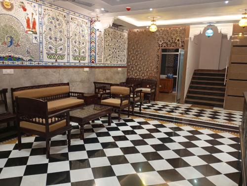 Udaipur Hotel | Hotel Har Niwas udaipur city of lakes