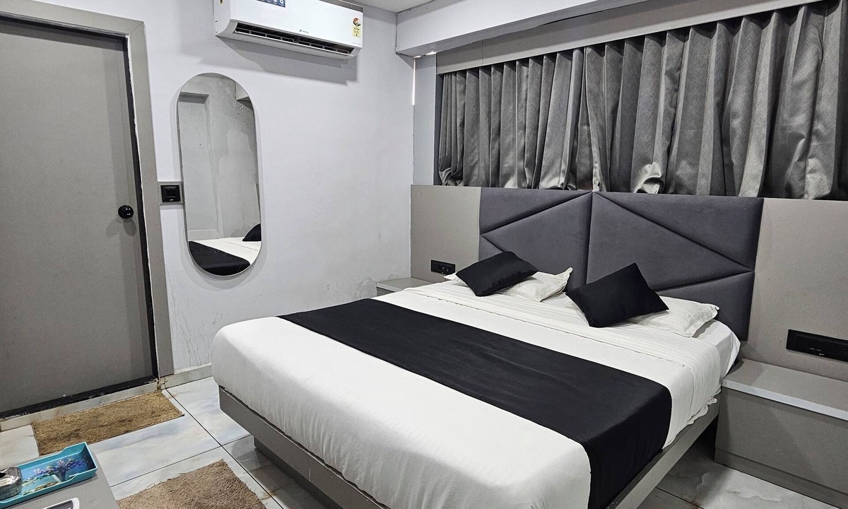 Bopal Hotel | Hotel HR Gold