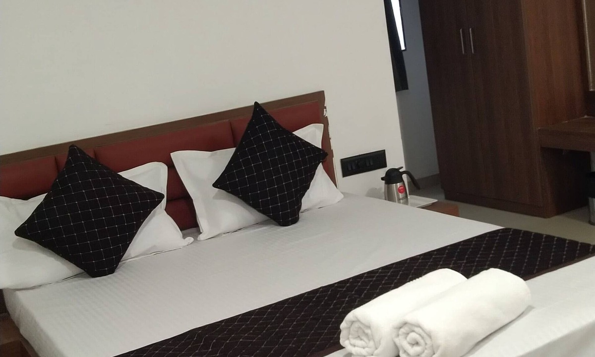 Central Pune Hotel | Hotel Joy Executive
